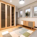 Luxury Villa With 6 Bedrooms & Pool Etc
